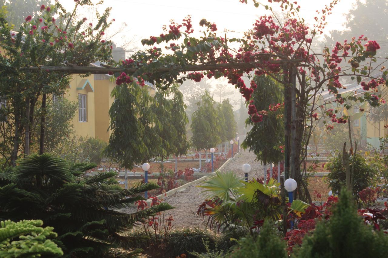 The Mystic Forest - A Tea Garden Resort At Dooars Madari Hat Buitenkant foto