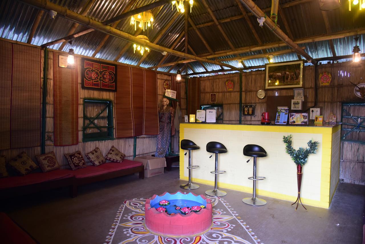 The Mystic Forest - A Tea Garden Resort At Dooars Madari Hat Buitenkant foto