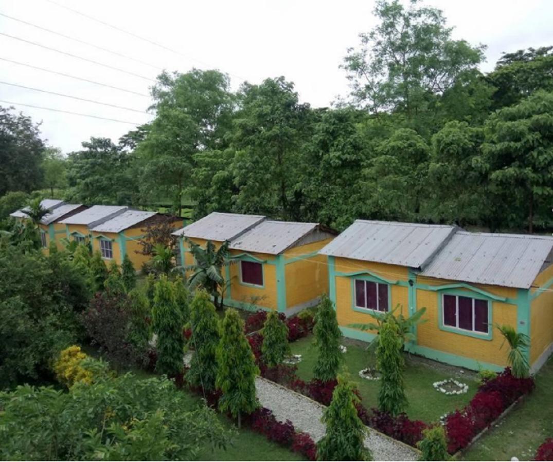 The Mystic Forest - A Tea Garden Resort At Dooars Madari Hat Buitenkant foto