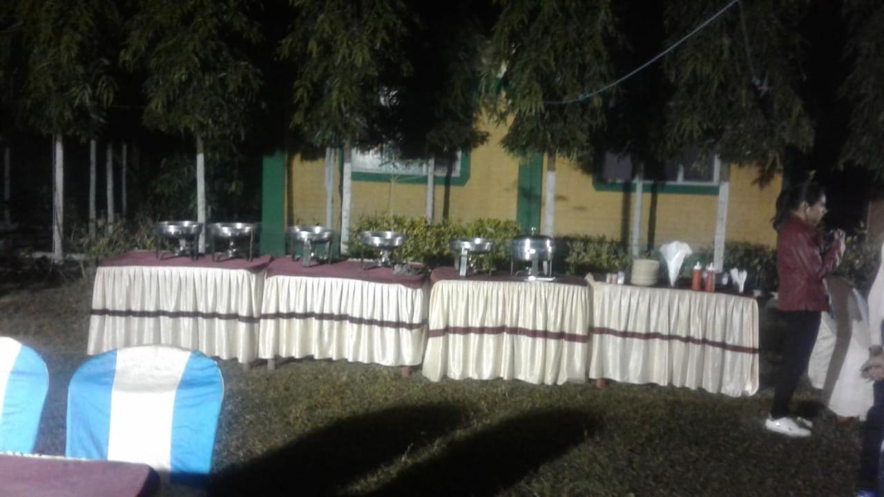The Mystic Forest - A Tea Garden Resort At Dooars Madari Hat Buitenkant foto